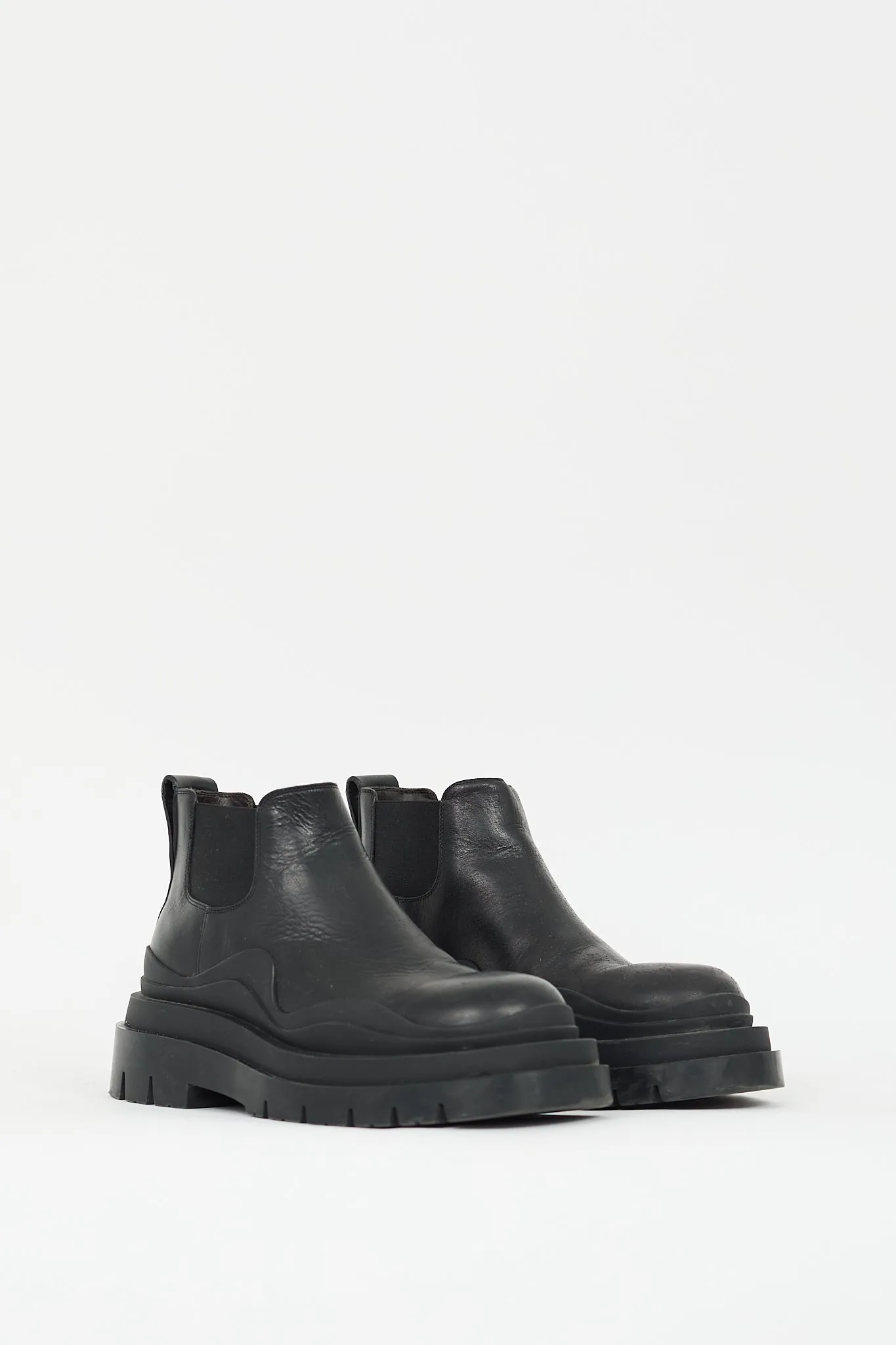 Black Leather Tire Ankle Chelsea Boot