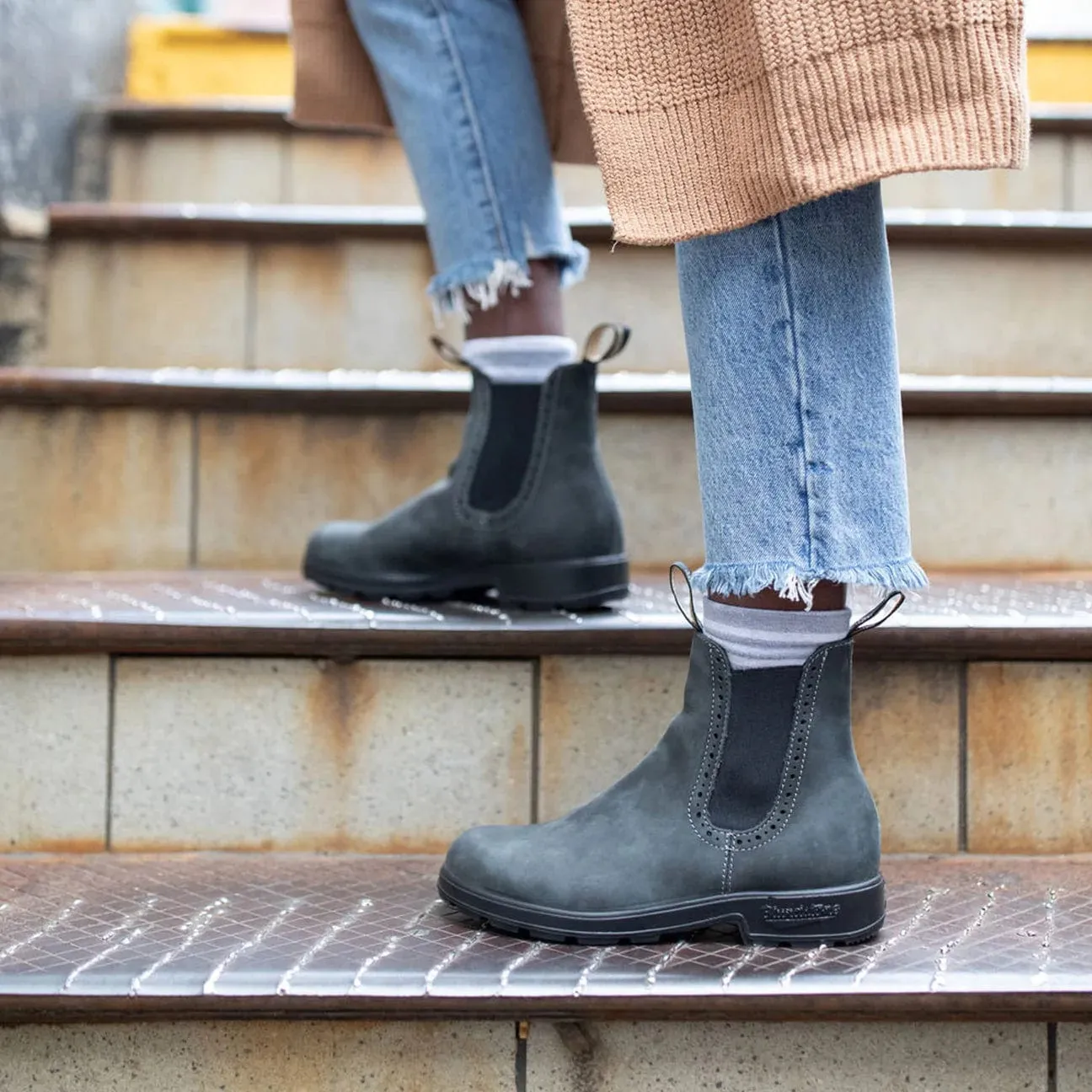 Blundstone Women's High Top Boots 1630- Rustic Black