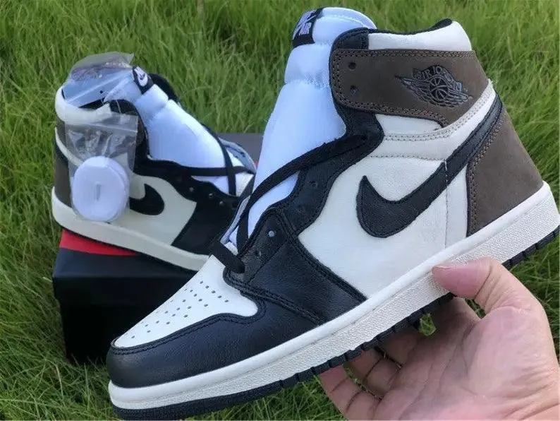 Custom Jordan 1  Retro High Dark Mocha High Q