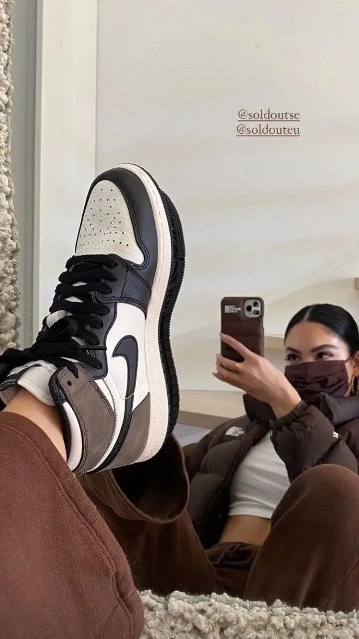 Custom Jordan 1  Retro High Dark Mocha High Q