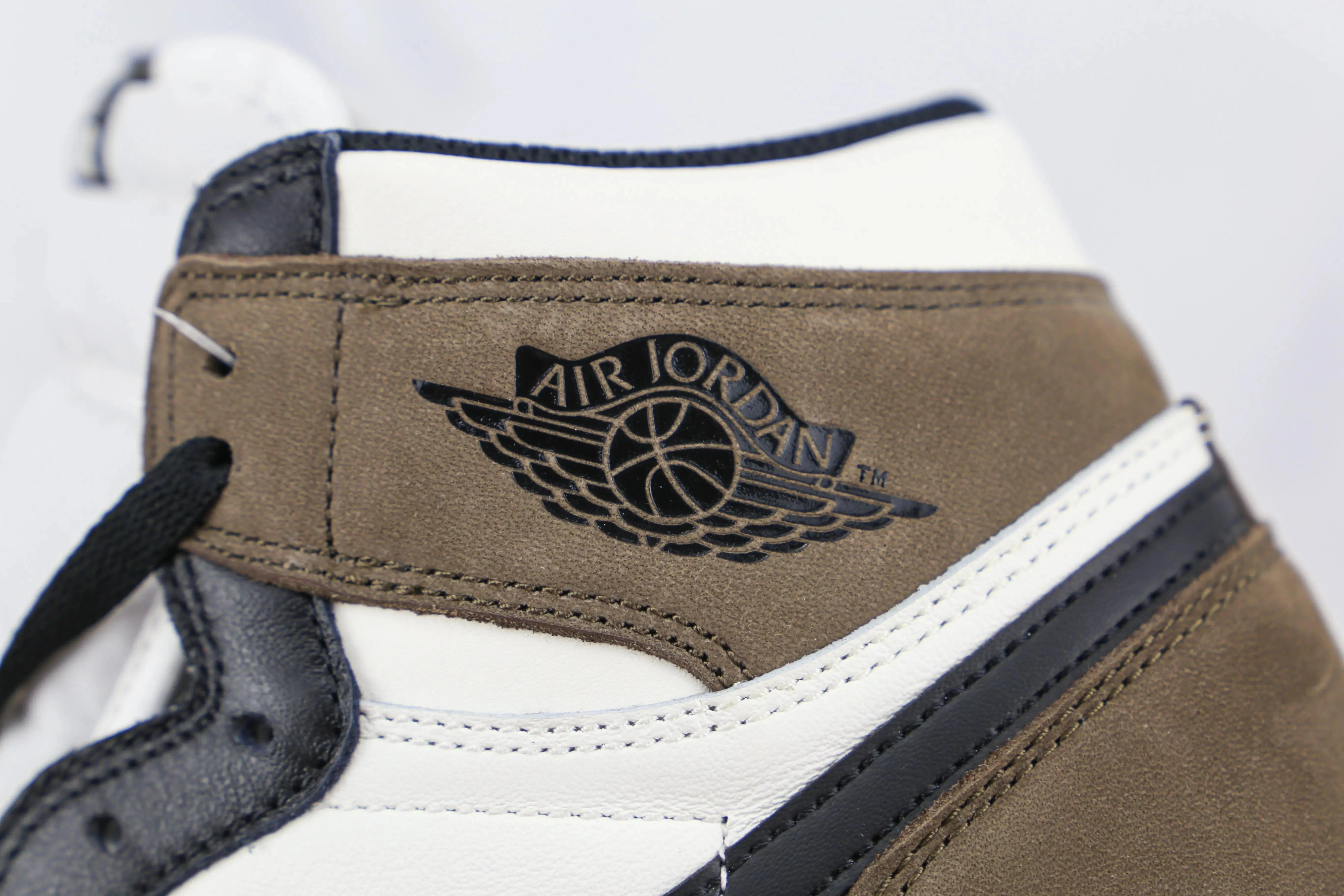 Custom Jordan 1  Retro High Dark Mocha High Q
