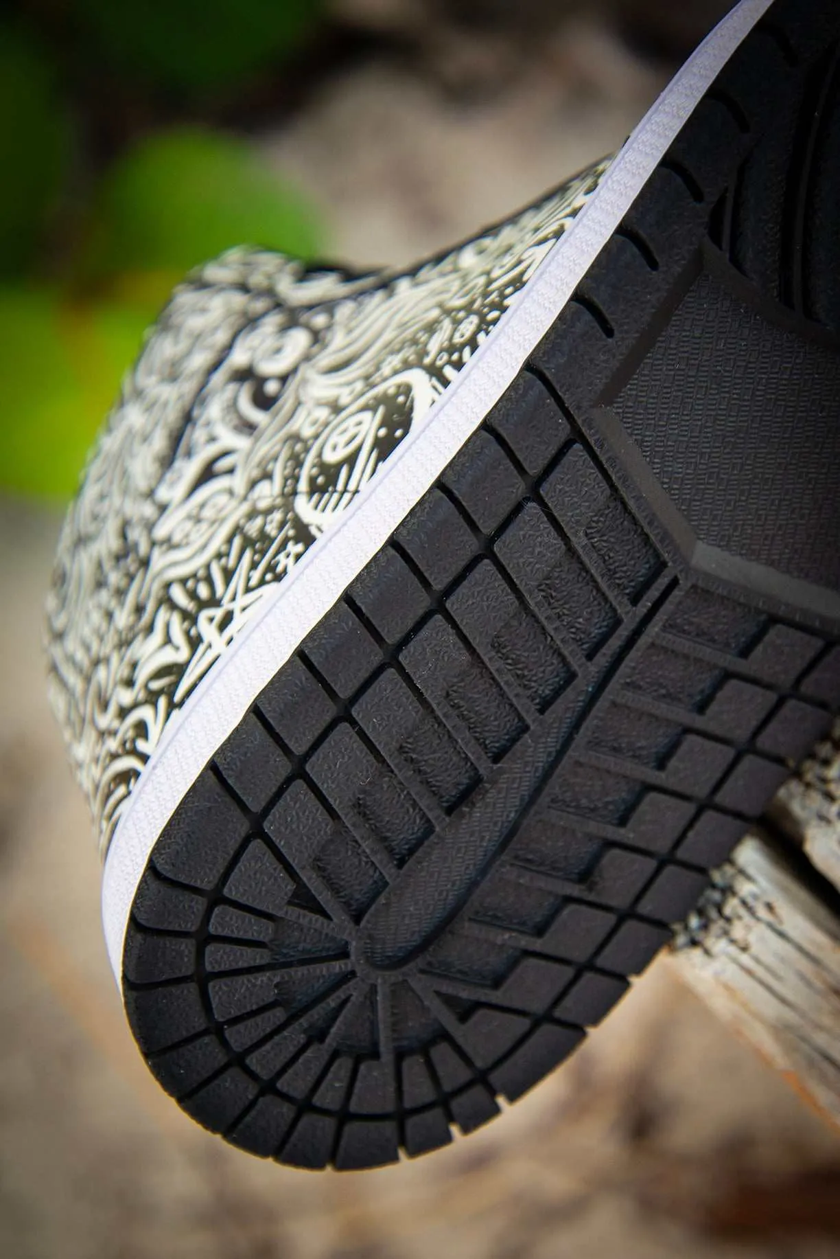 Devious Doodle Pattern Old School Ladies High Top Sneakers