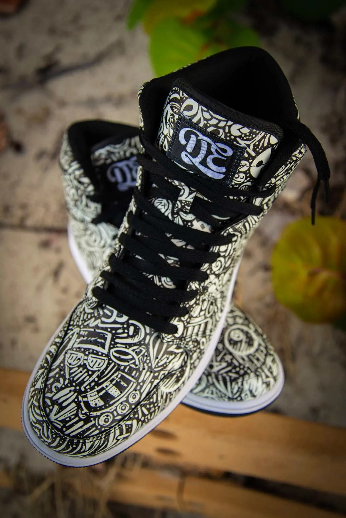 Devious Doodle Pattern Old School Ladies High Top Sneakers