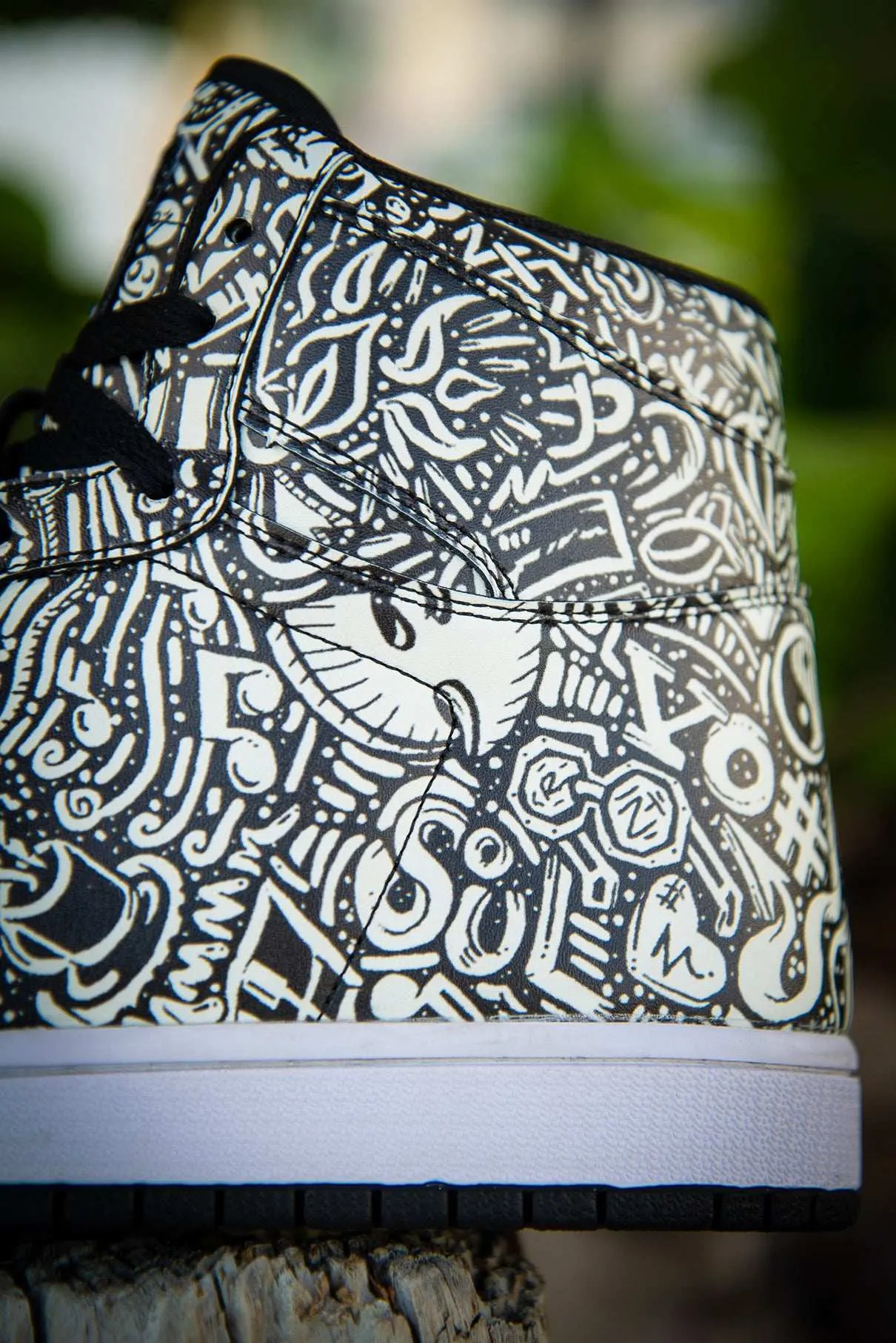 Devious Doodle Pattern Old School Ladies High Top Sneakers