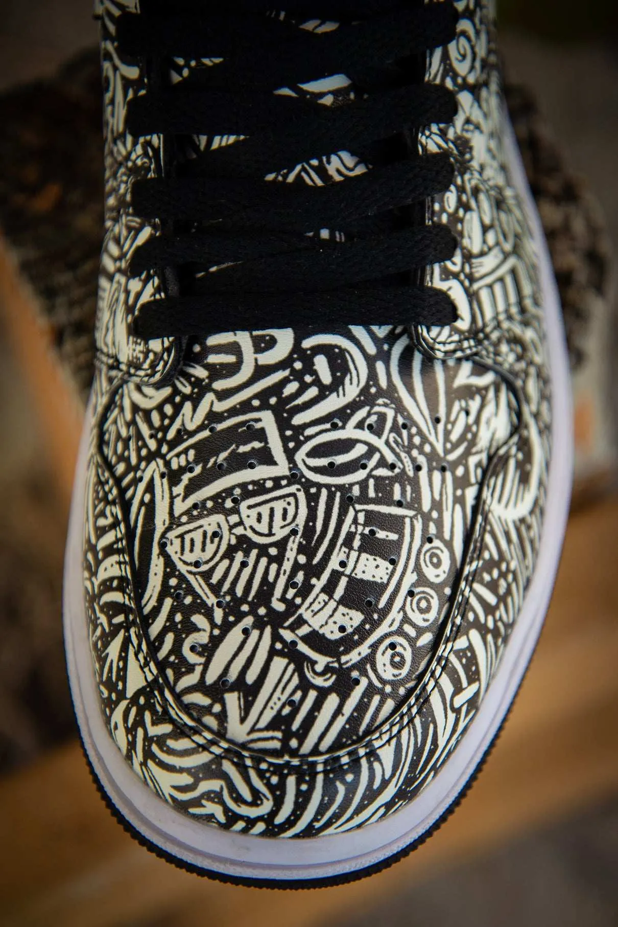 Devious Doodle Pattern Old School Ladies High Top Sneakers