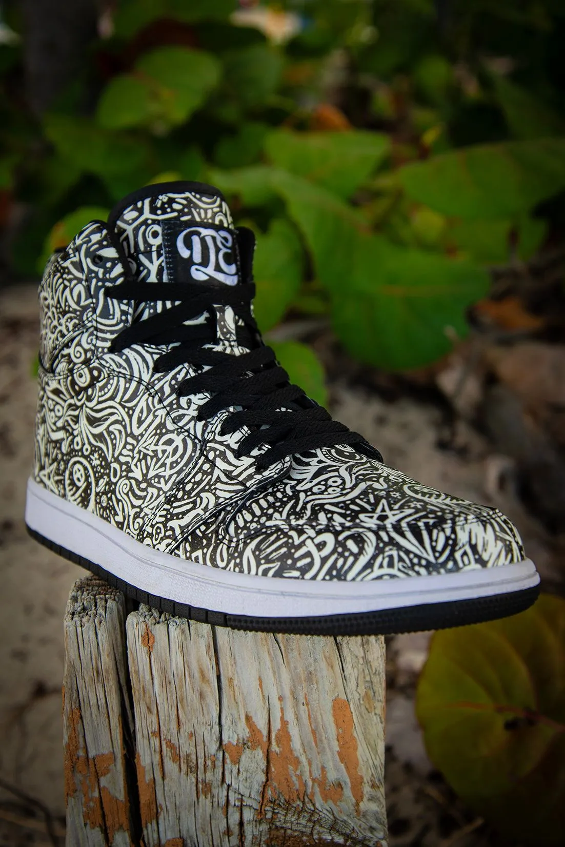 Devious Doodle Pattern Old School Ladies High Top Sneakers