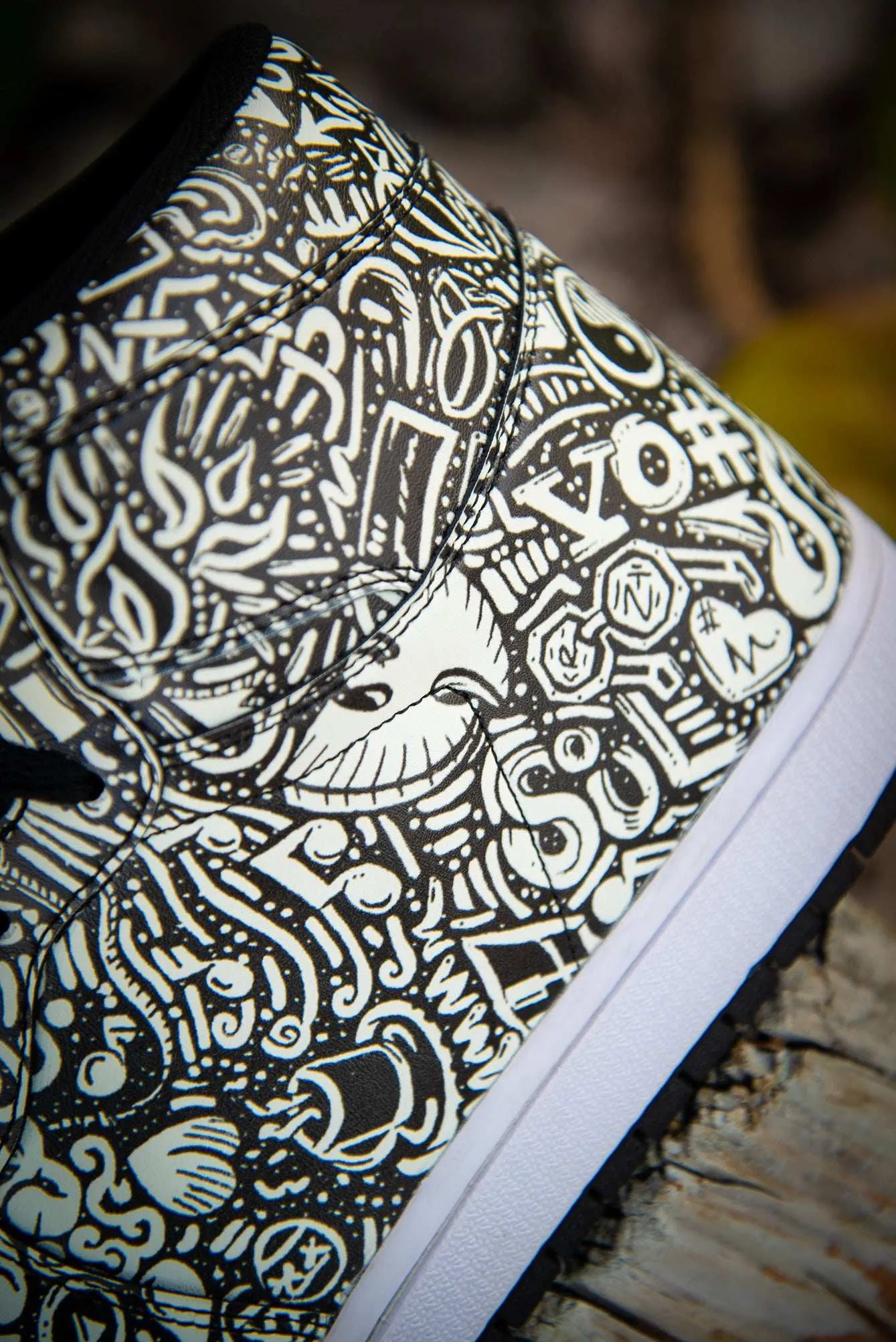 Devious Doodle Pattern Old School Ladies High Top Sneakers