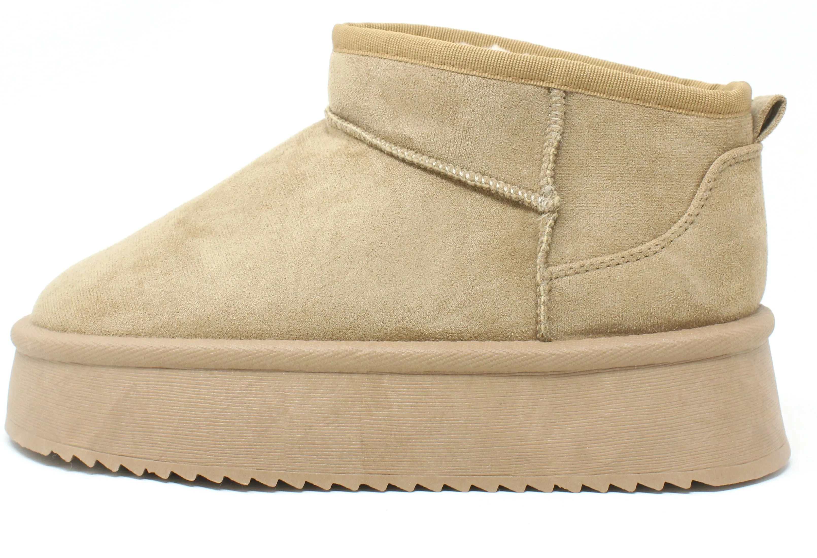 Faux Fur Lined Ankle Boot with Platform Sole
