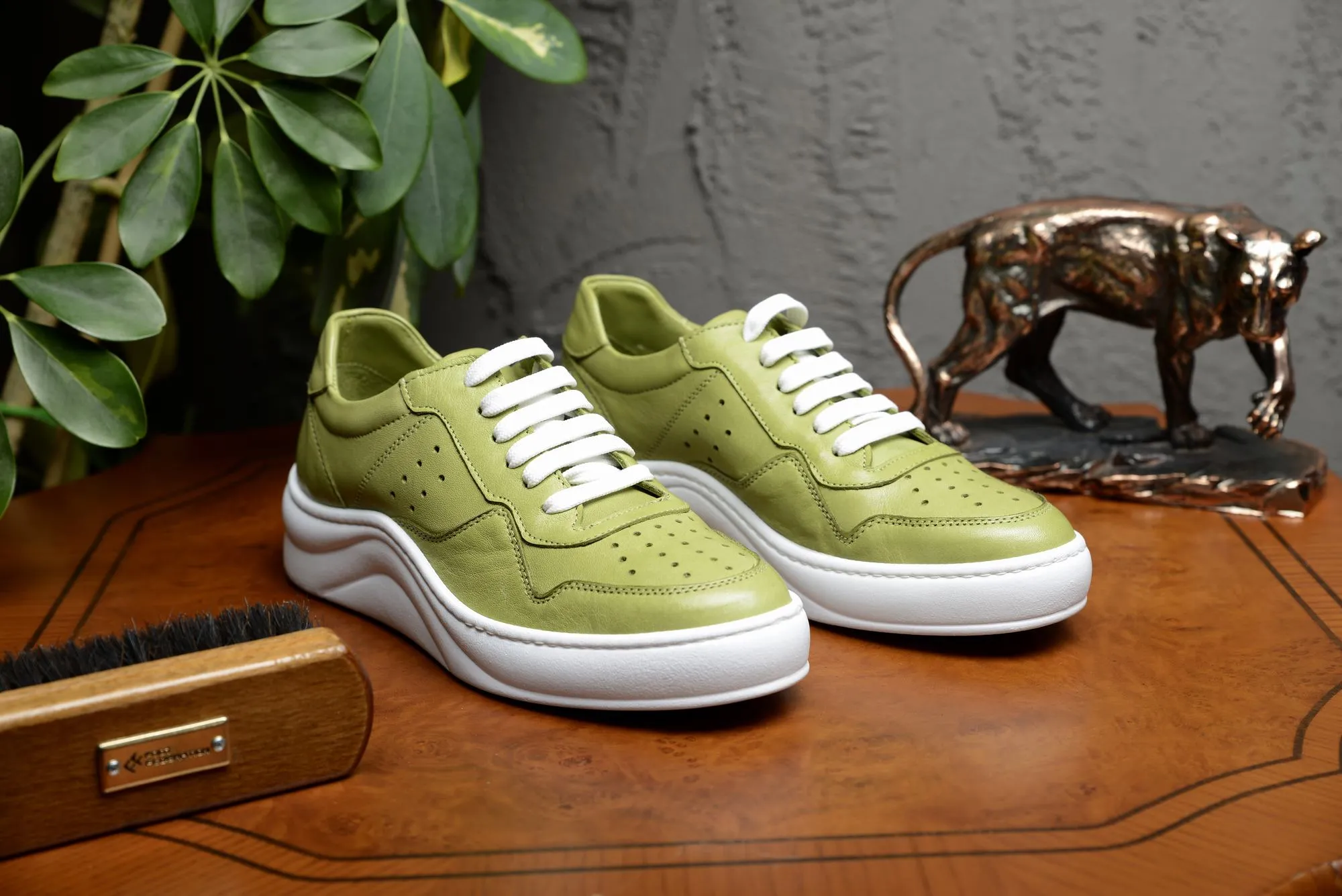 FOOT FEDERATION LACE-UP WOMEN'S SNEAKER LIME GREEN