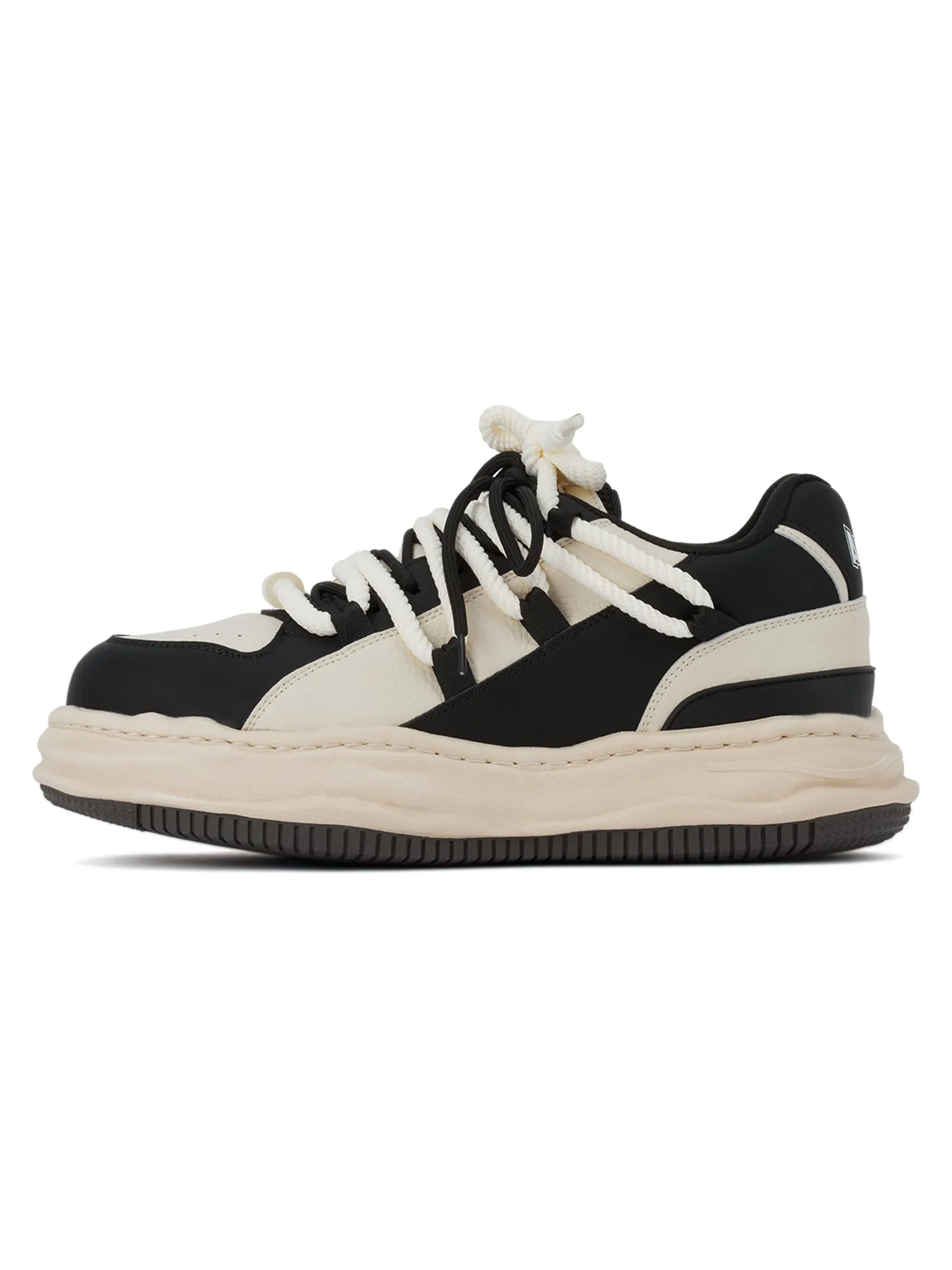 Sneakerhill Retro Air Force Original Sole Sneakers