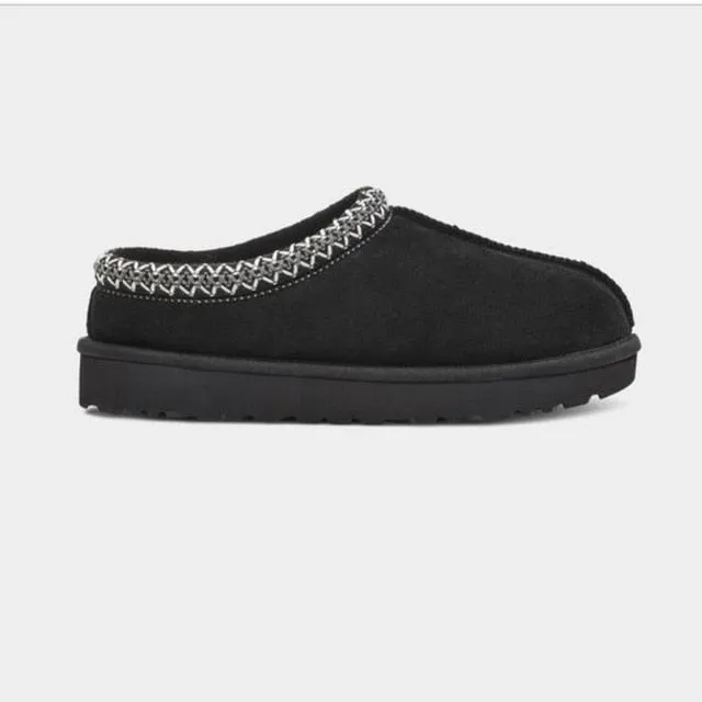 Solid Colored Cozy Slipon Shoes