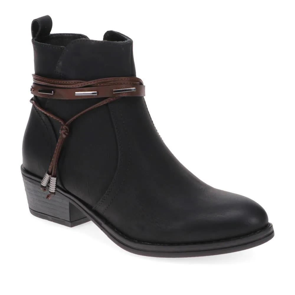 Western-Heeled Ankle Boots - TELOO40009 / 326 233