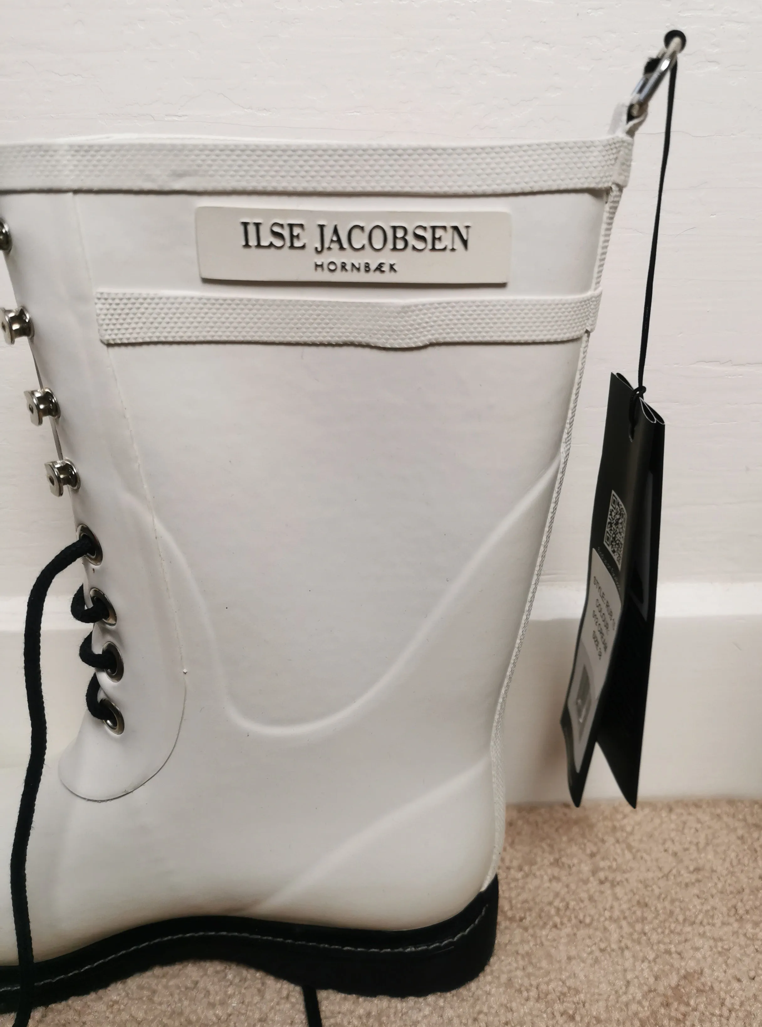 WOMENS SIZE 38 (7.5 to 8.5) - ILSE JACOBSEN, 3/4 Rubber, Fleece Lined Rain / Winter Boots NWT B53